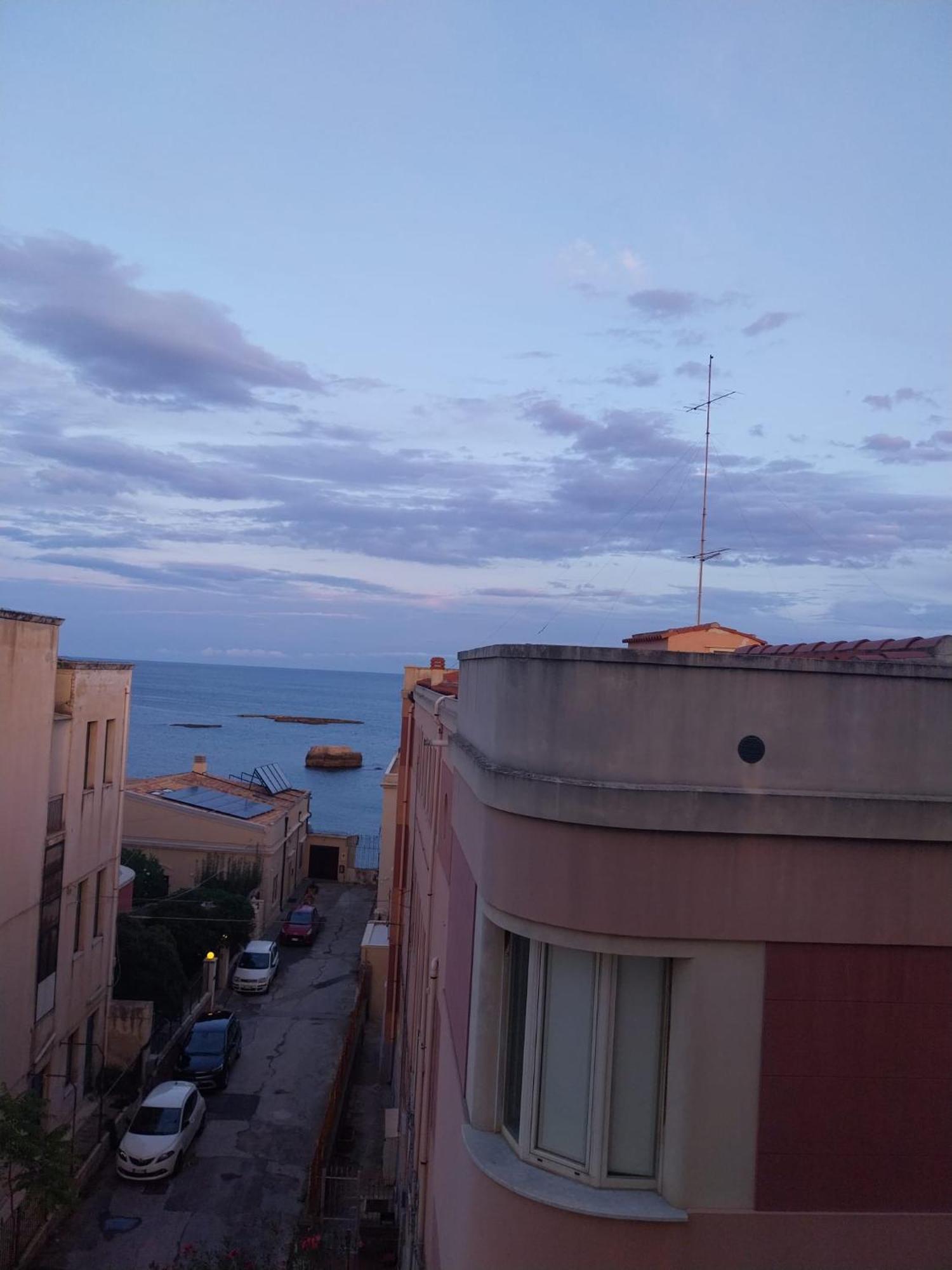 Sea View Apartment Syracuse Bagian luar foto